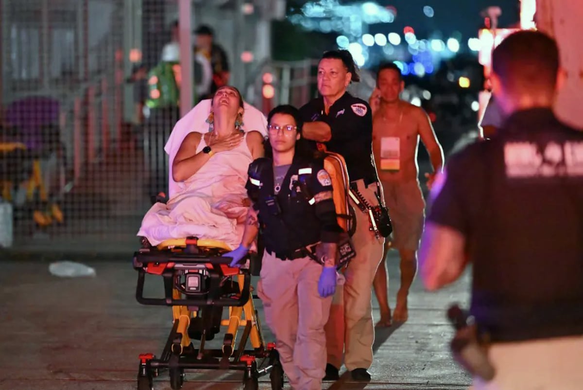 Bebé muere al volcar lancha en Nueva York