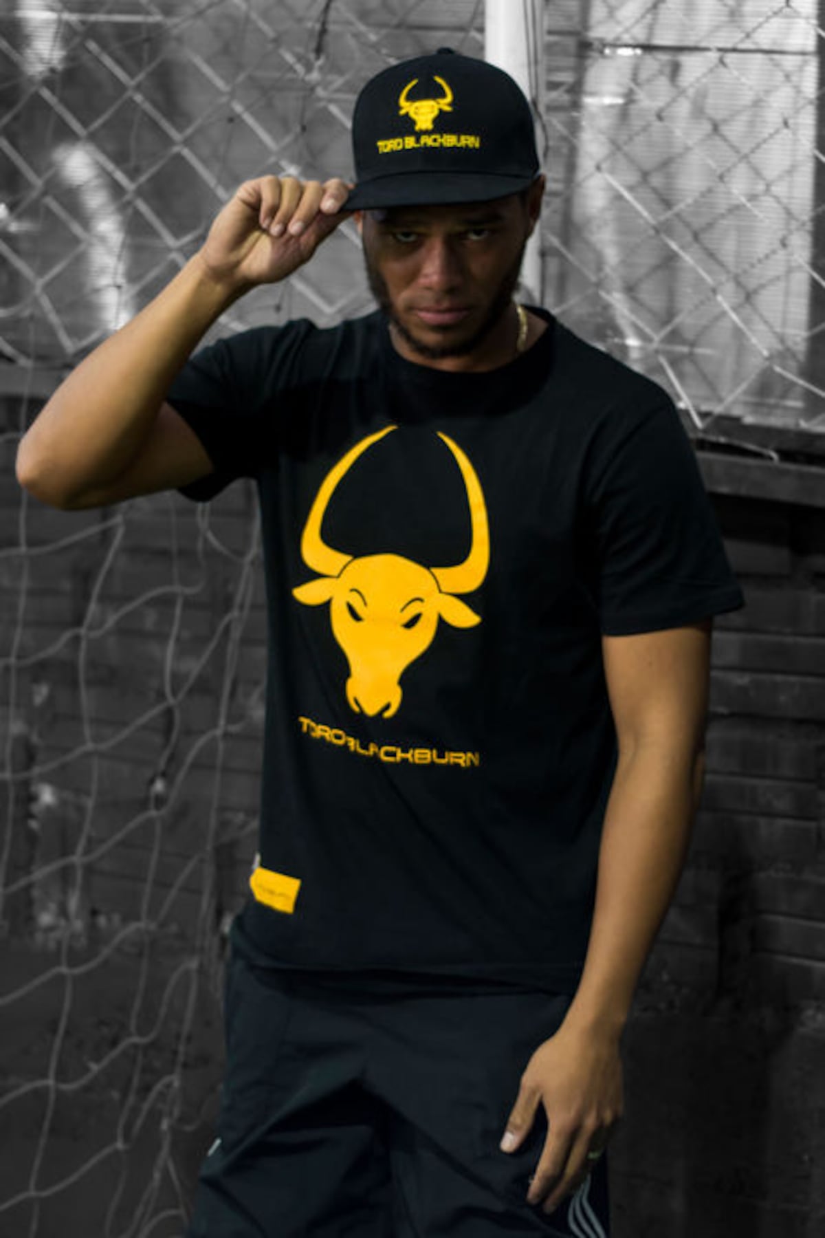 ‘El Toro’ Blackburn quiere acaparar la moda en Bolivia