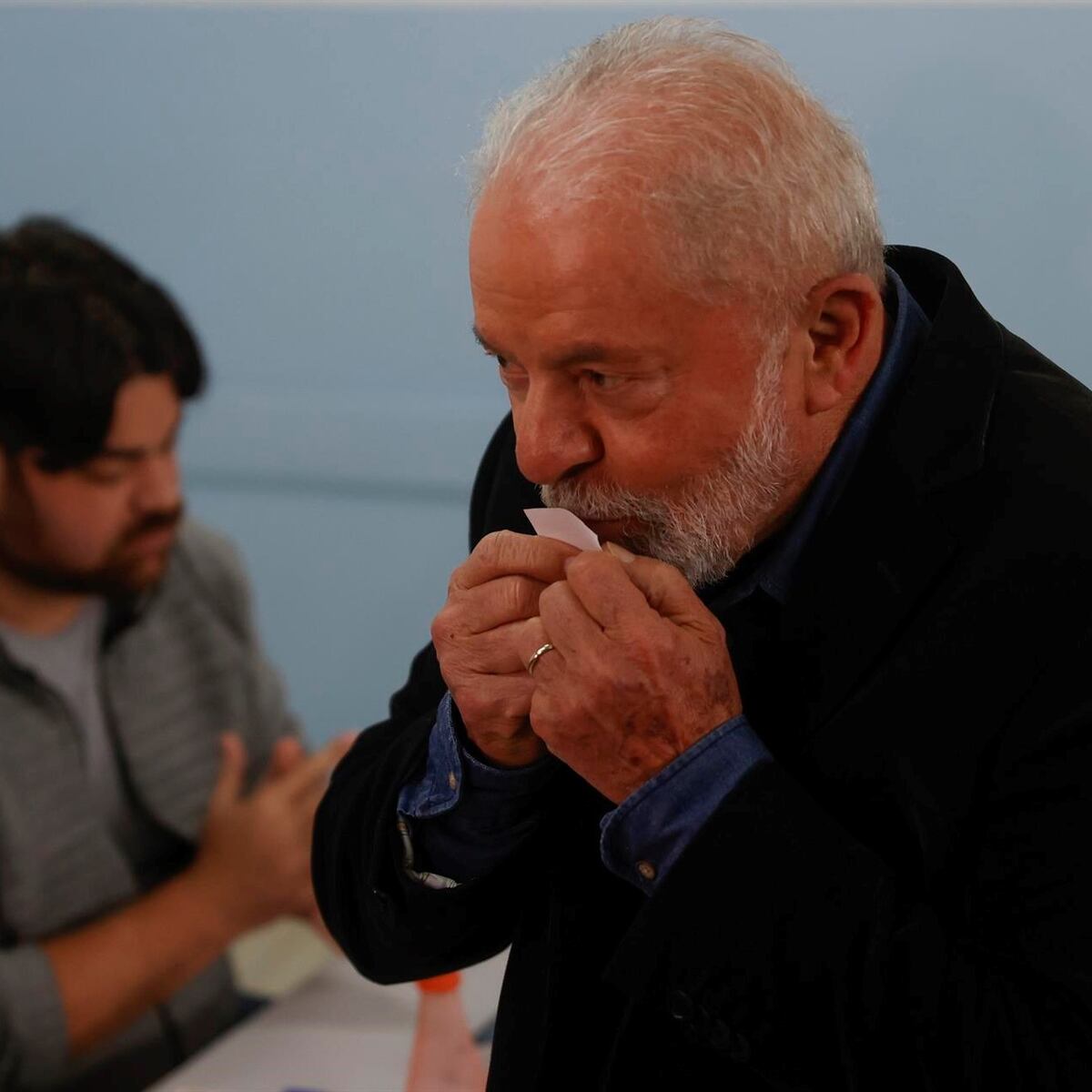 Lula desea que Brasil recupere con el voto el derecho de ser feliz