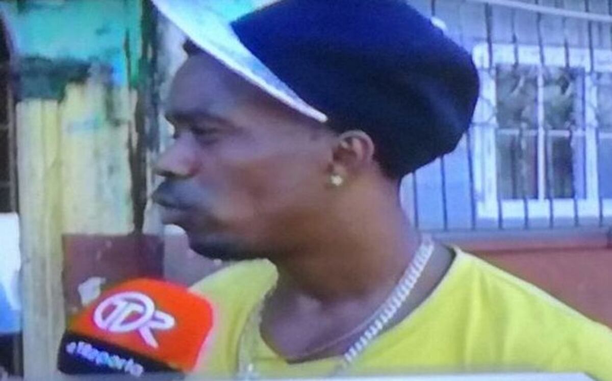 ¡SANTO! Menor cayó al vacío y un hombre lo apañó