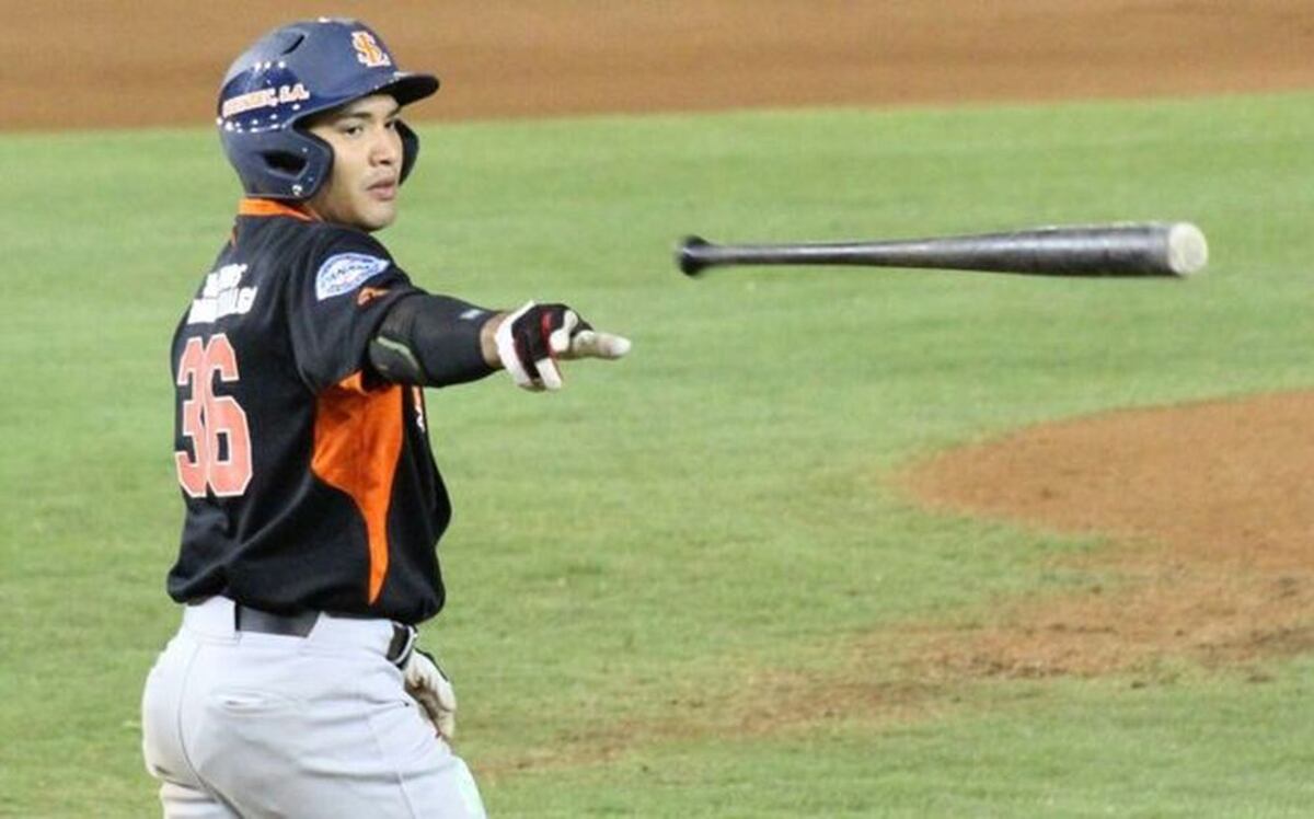 HAZAÑA SANTEÑA. Campos se gana la primera triple corona en 22 años