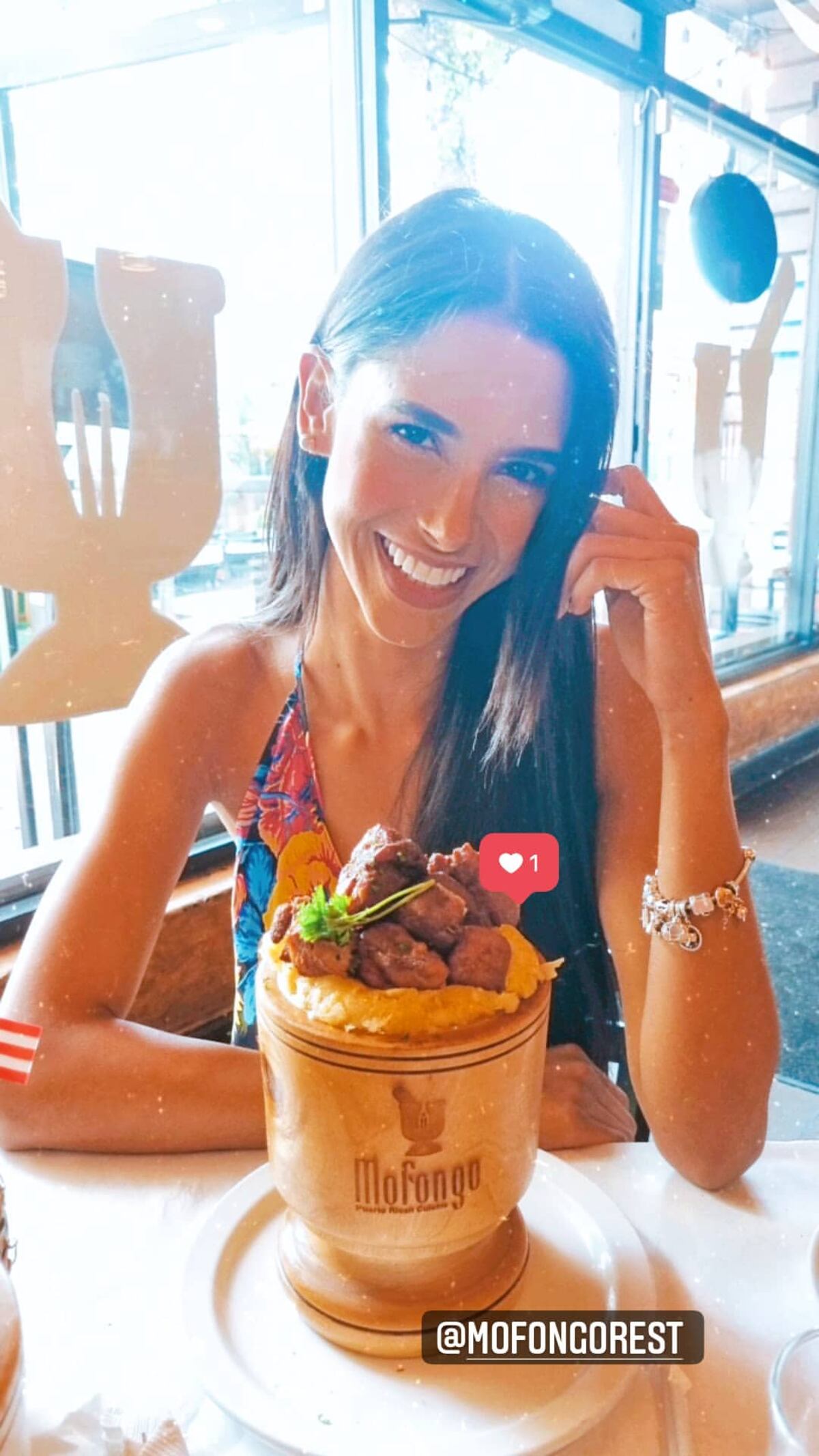 Se fue a comer mofongo. Carmen Jaramillo reaparece tras su participación en el Miss Universo