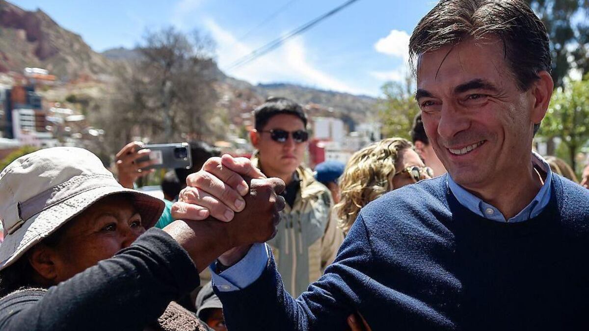 Presidente electo de Bolivia viajará a EE. UU. para solucionar la falta de combustible