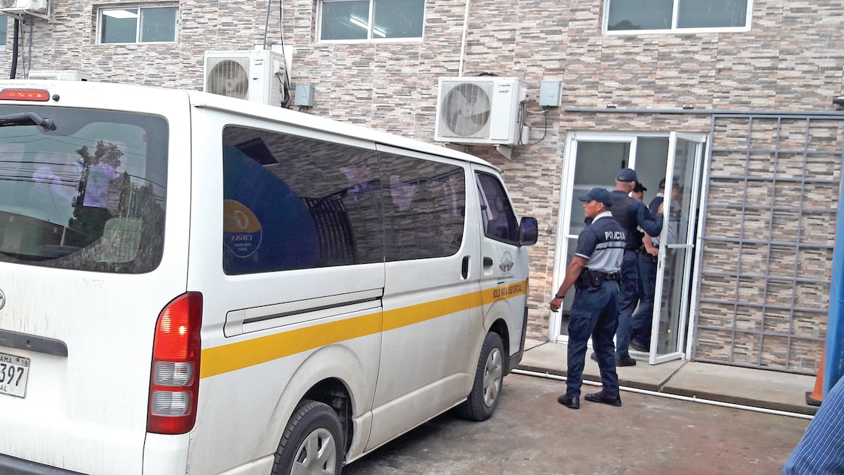 Cae otro. Atrapan a un funcionario vinculado a la red de pervertidos. Quedará detenido. Video