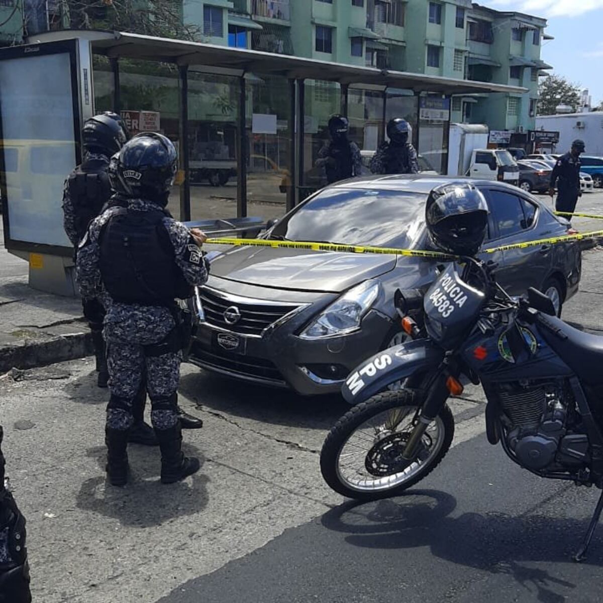 Persecución de policías y presuntos ladrones. Los interceptan a la altura de Campo Limbergh por hurto de $3 mil
