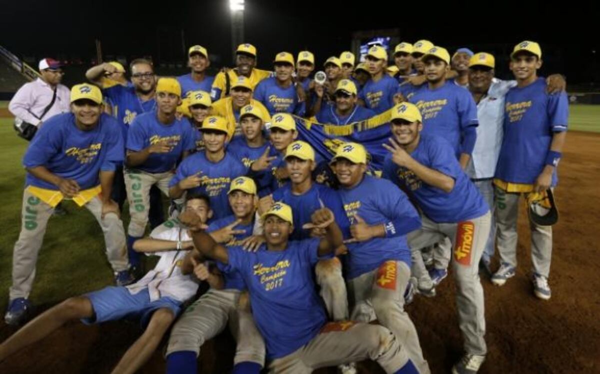 Herrera eliminó a Los Santos del Torneo de Béisbol Juvenil