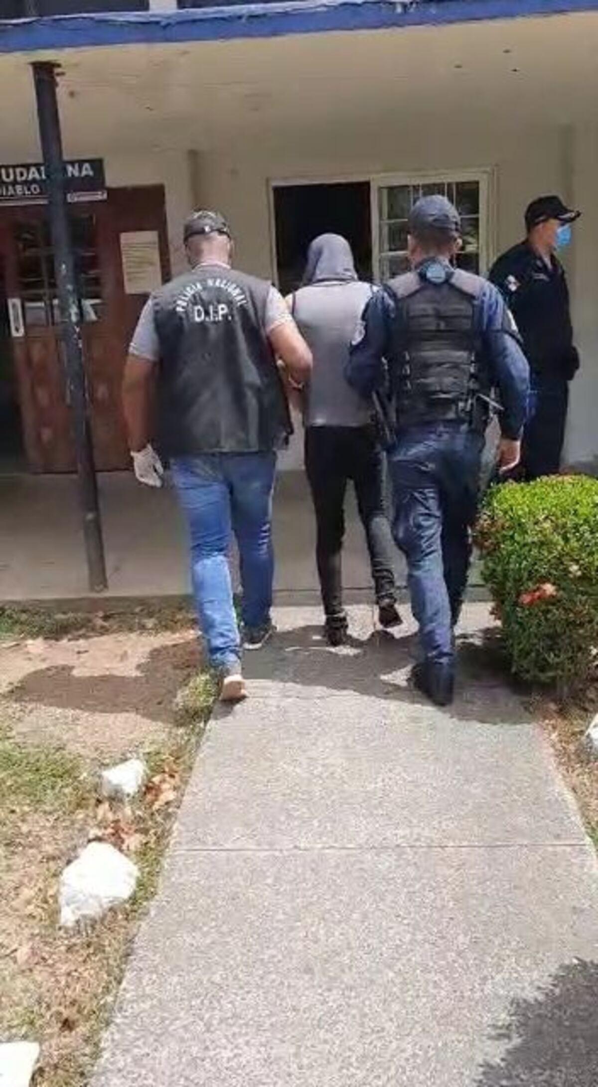 Depravado. Pasará 17 años en prisión por abusar de su hijastra menor de edad durante seis años