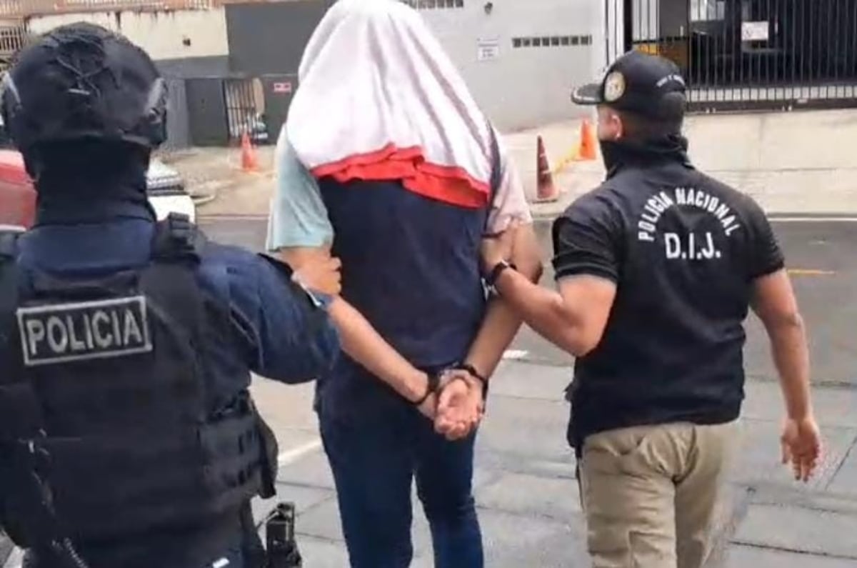 ¿Quién era Héctor Sambrano? El representante que cubrió las vacaciones de ‘Nando’ Menes en el IFARHU
