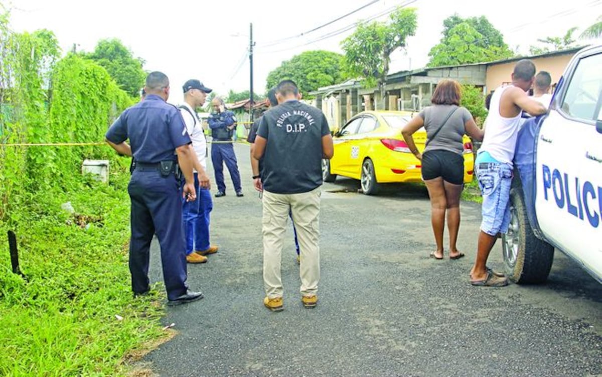 CRIMEN PUDO SER POR TUMBE. Acribillaron a madre e hijo en su casa en Pacora 