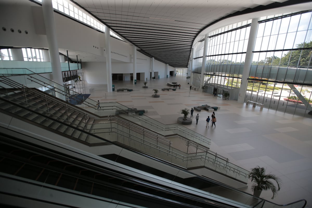 Panamá Convention Center por dentro. Imponente. ‘Nada que ver con el Figali Convention Center’