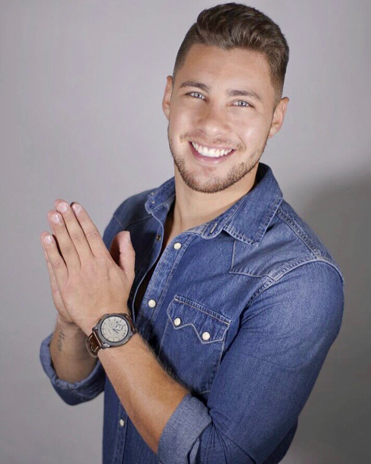 Ex Calle 7 ‘ojiverde’ se lanza como cantante de pop. Melfi busca triunfar en la música. Video 