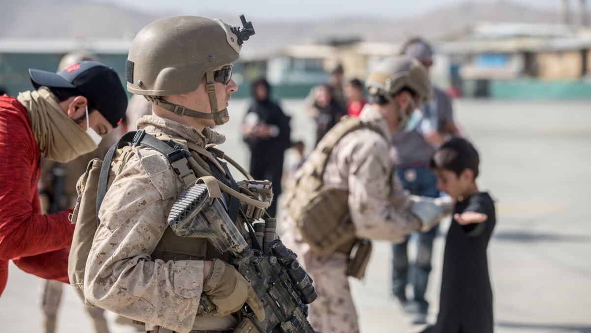 Los talibanes trazan una ‘línea roja’ y advierten de ‘consecuencias’ si EE.UU. no se retira de Afganistán para el 31 de agosto