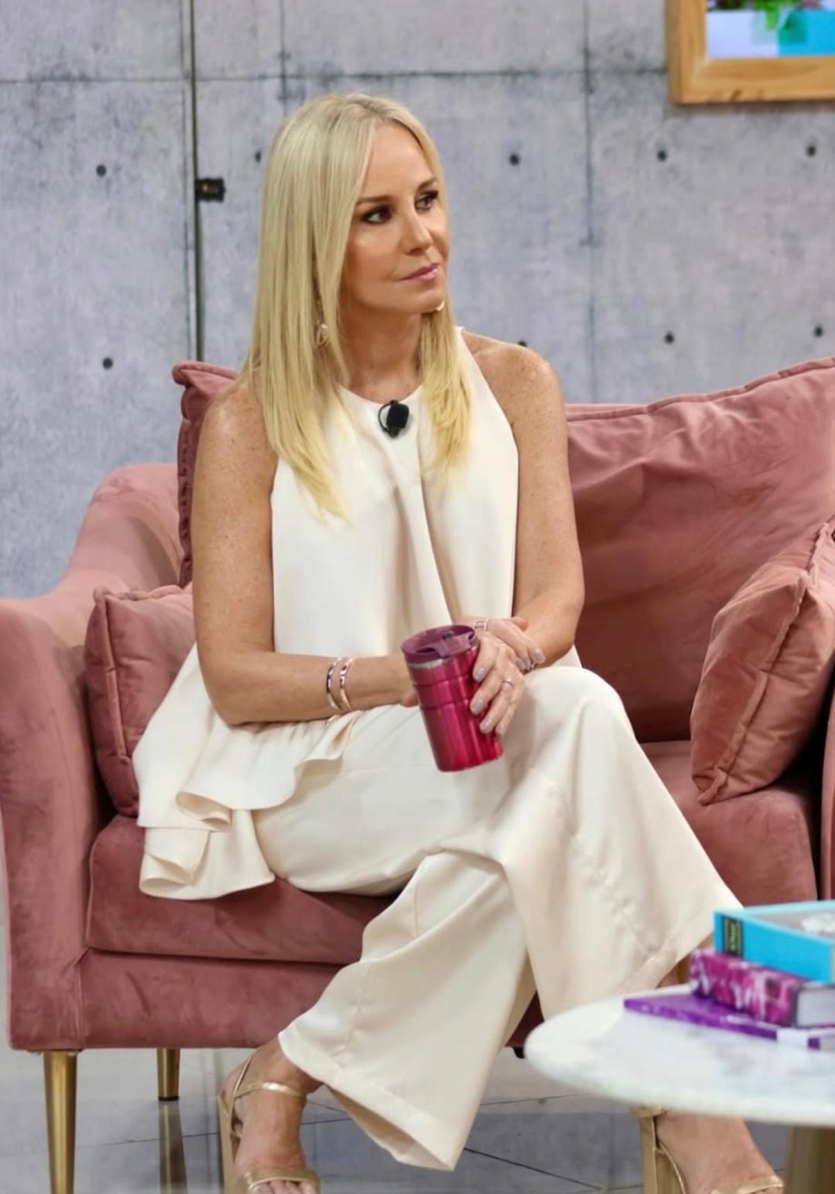 Karen Chalmers estalla por canción de Mr. Fox: ‘Es denigrante para mí’