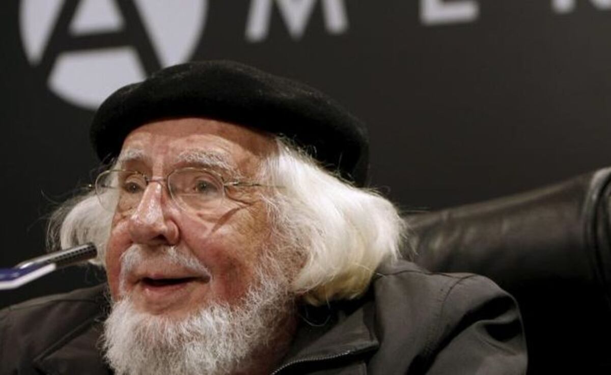 Después de 30 años, el Papa levanta sanción a Ernesto Cardenal