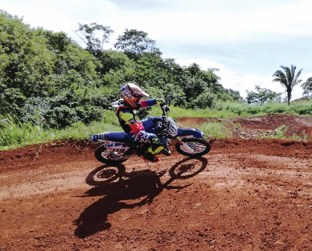 El motocross recibirá público para el inicio de la temporada