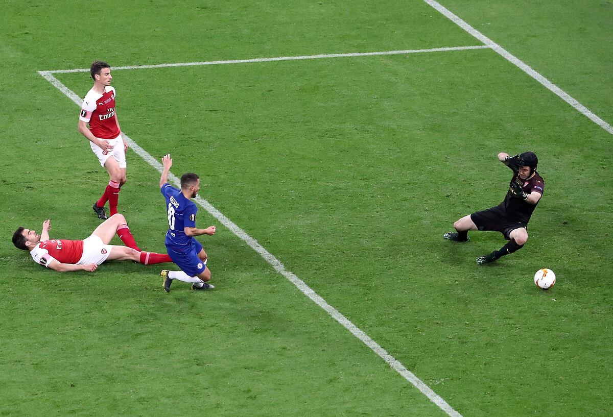 Hazard y Chelsea se hacen reyes en Baku