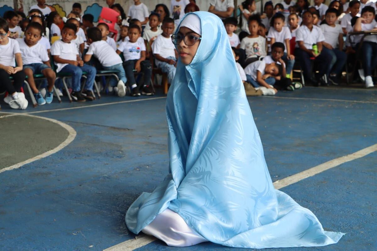 Dramatización conmueve: niños representan la Semana Santa con fe