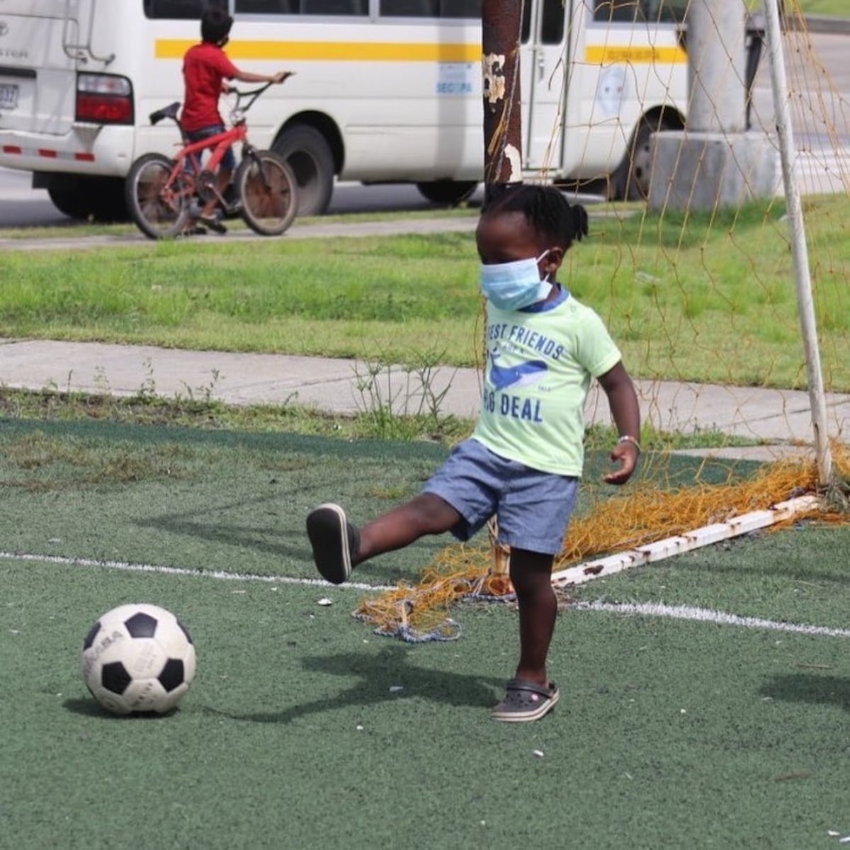 Ministerio de Seguridad busca a reactivar las canchas que están en abandono 
