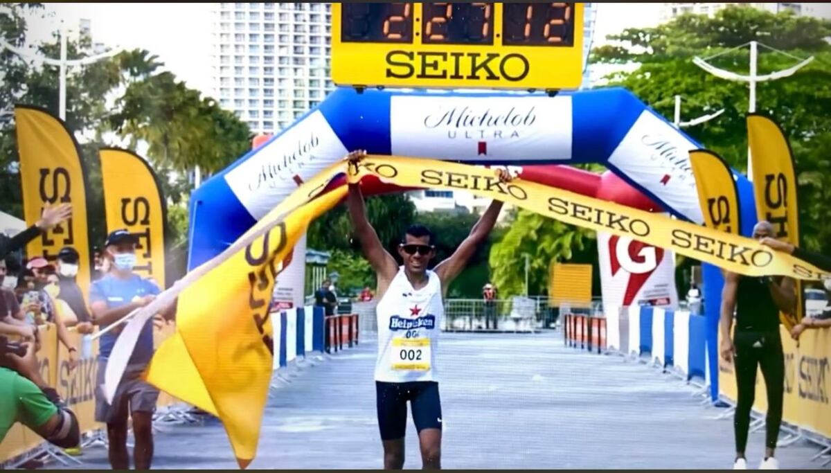 Jorge Castelblanco gana la Maratón Internacional de Panamá