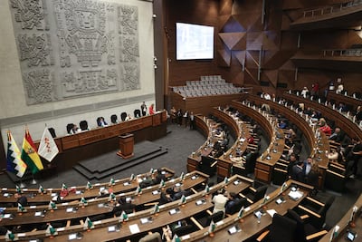 Asamblea Legislativa de Bolivia destituye al fiscal general Roger Mariaca
