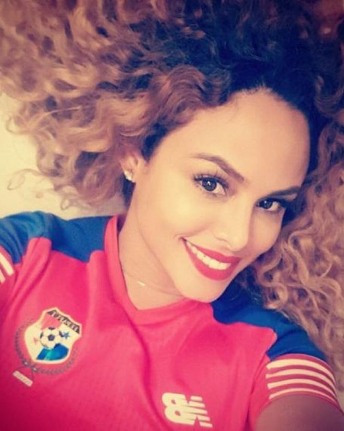 Liza, lista para Rusia. Le piden que se quite la ropa si Panamá gana un juego