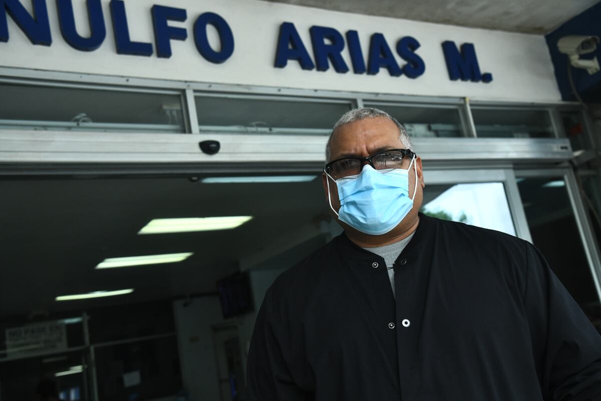 Jefe de la Unidad de Cuidados Intensivos de la CSS afirma que ha visto milagros en el área de UCI