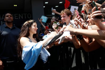 Rosalía se disculpa por sus comentarios sobre Picasso y reafirma su postura feminista