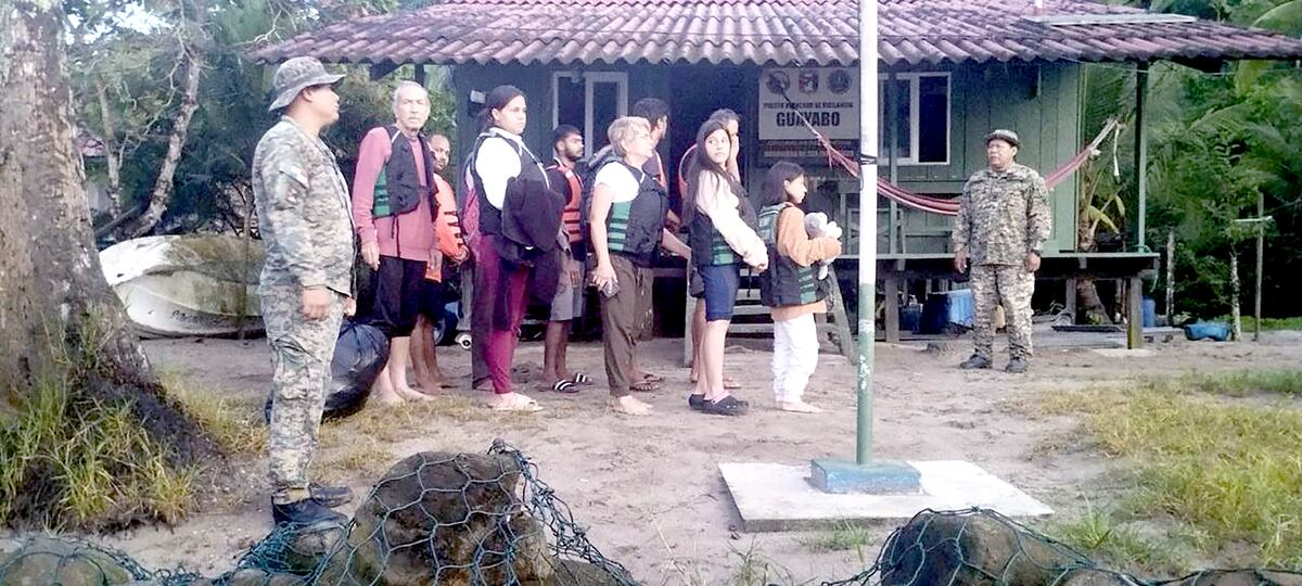 19 migrantes varados en Darién reciben atención médica urgente tras ser rescatados por el Senafront