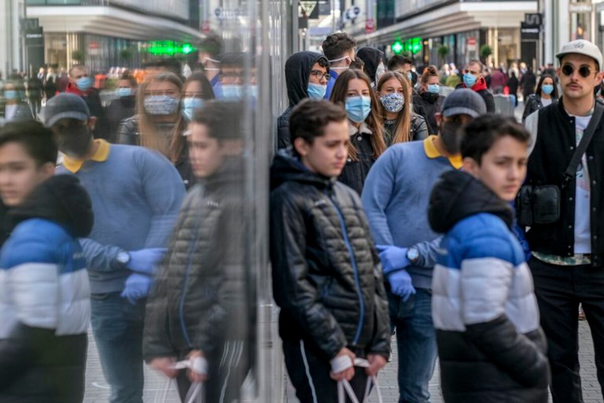 Murió una niña de 3 años por coronavirus y suspendieron el proceso de desconfinamiento en Bélgica