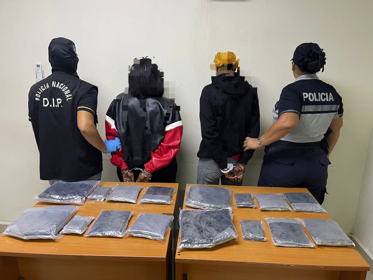 ¡Se les dañó el viaje! Extranjeras caen en Tocumen: hallan carga sospechosa en sus maletas