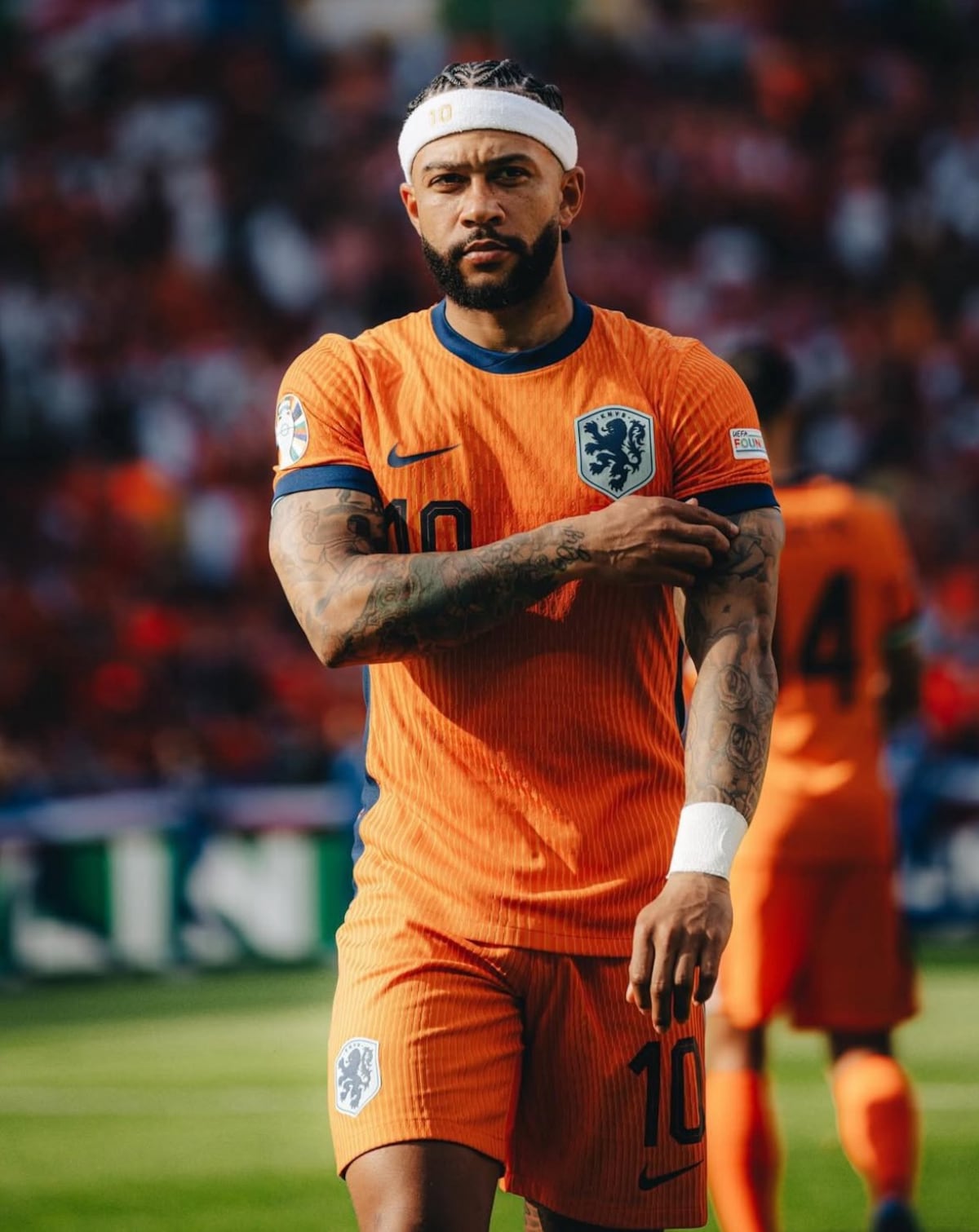 ¡Le robaron el pasaporte! Memphis Depay se queda varado en Brasil y no jugará con Holanda