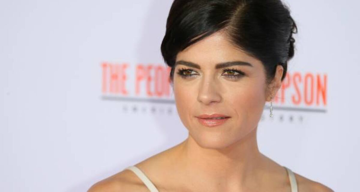 La actriz hollywodense Selma Blair revela que padece una terrible enfermedad