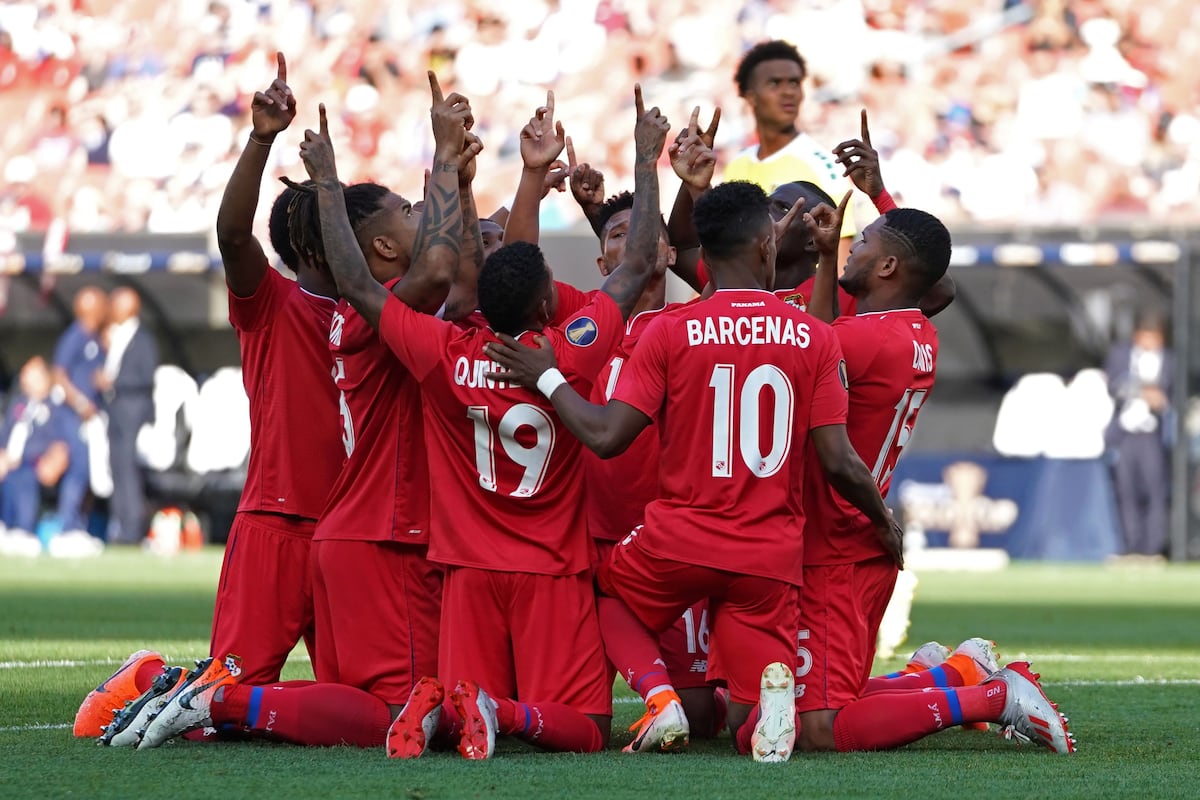 Panamá vuelve a ganar y pone un pie en cuartos