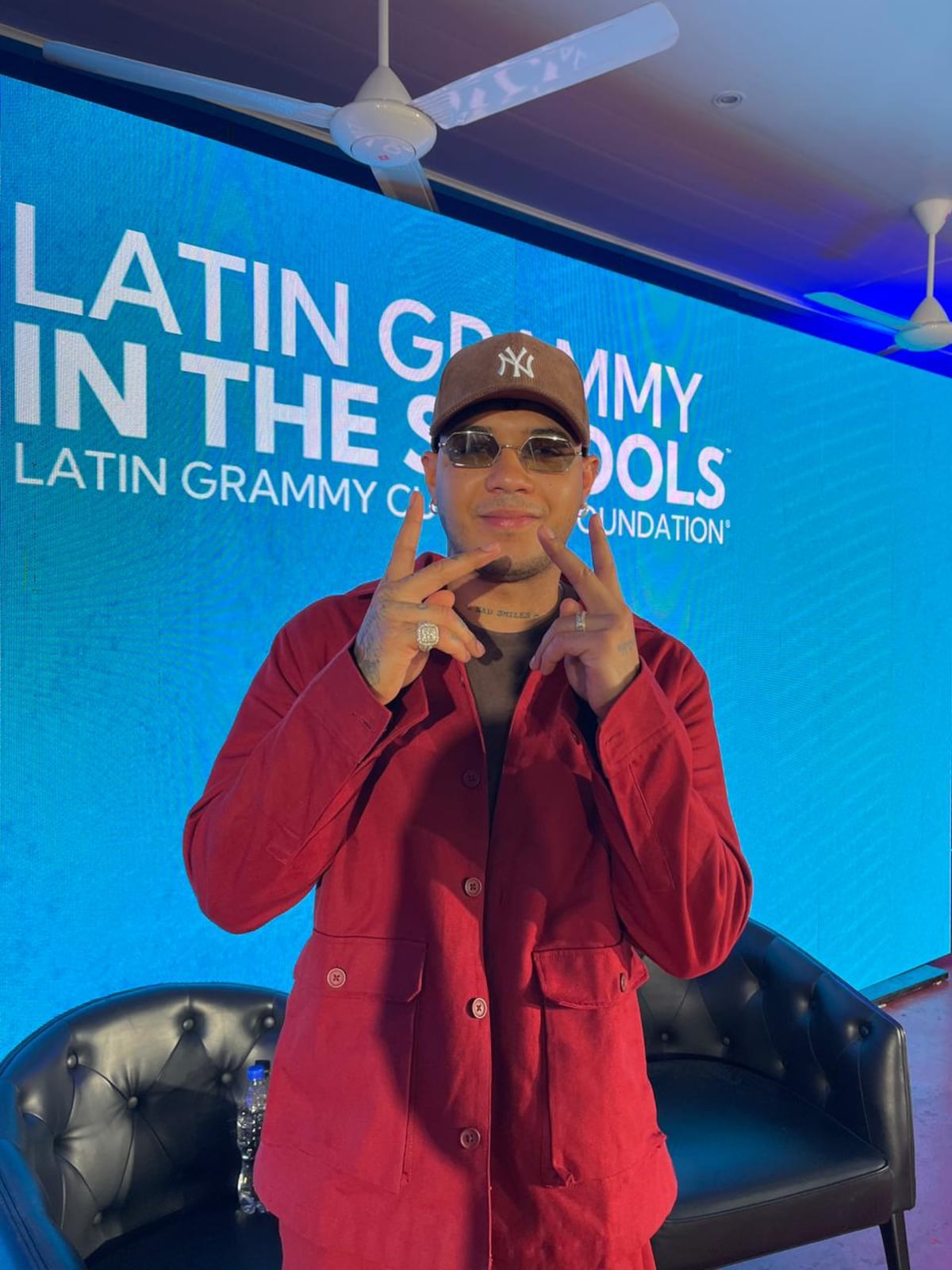 Instrumentos para soñar: Boza apoya a jóvenes a cumplir sus sueños musicales y recuerda a quienes lo inspiraron