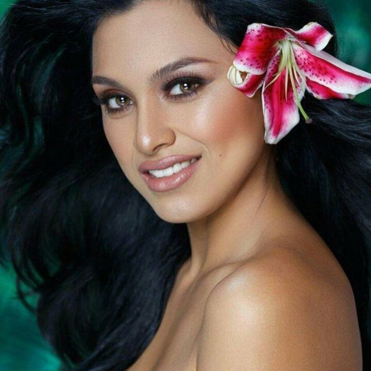 VIDEO | LE TOCÓ SUS PARTES ÍNTIMAS EN UN BUS. Srta. Veraguas lo denunció