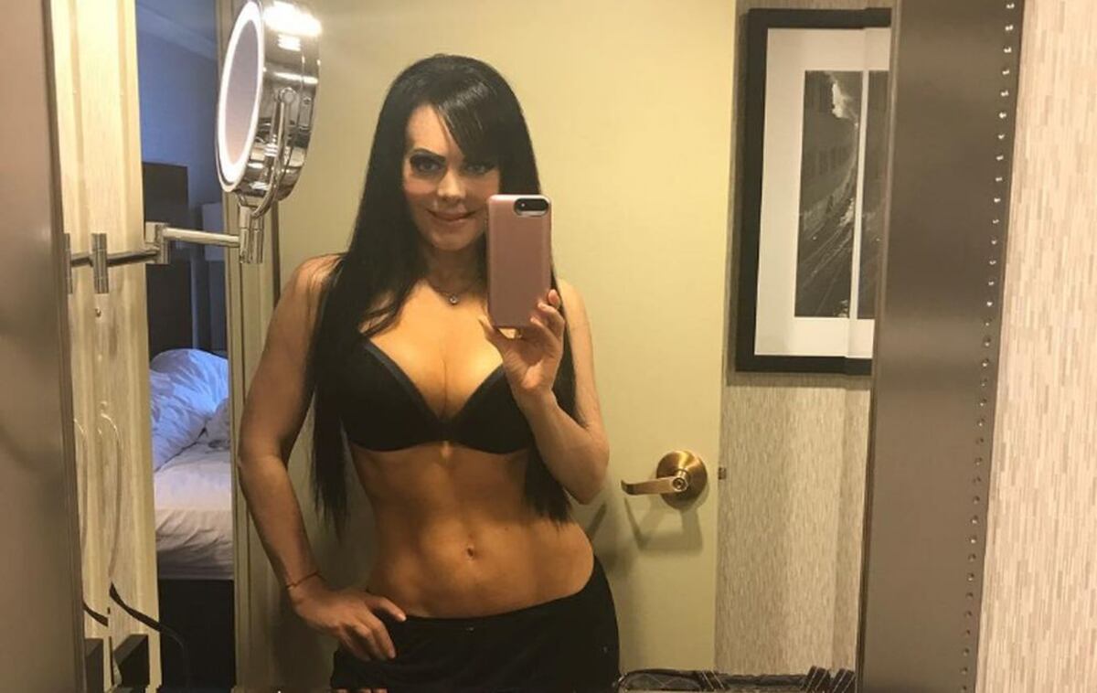 FOTO | Maribel Guardia presume sus curvas en bikini a sus 58 años