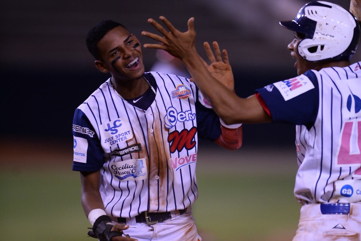 Metro sufre para ganarle a Los Santos y obligar a un juego decisivo