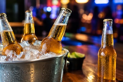 ¡Extienden horario para vender guaro por días patrios y fiestas de fin de año en la capital!