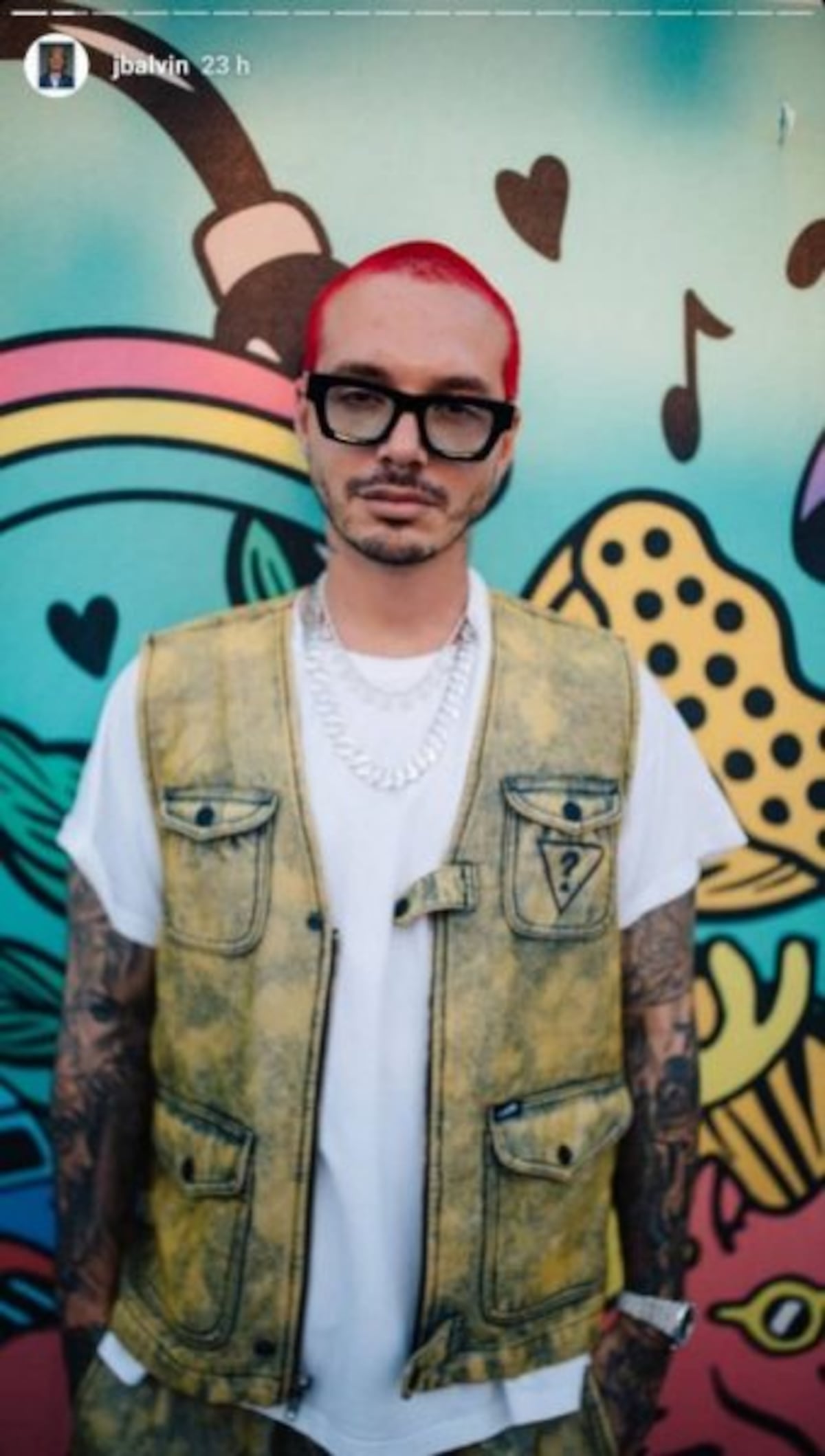 J Balvin ha mostrado su nueva apariencia a través de las redes sociales