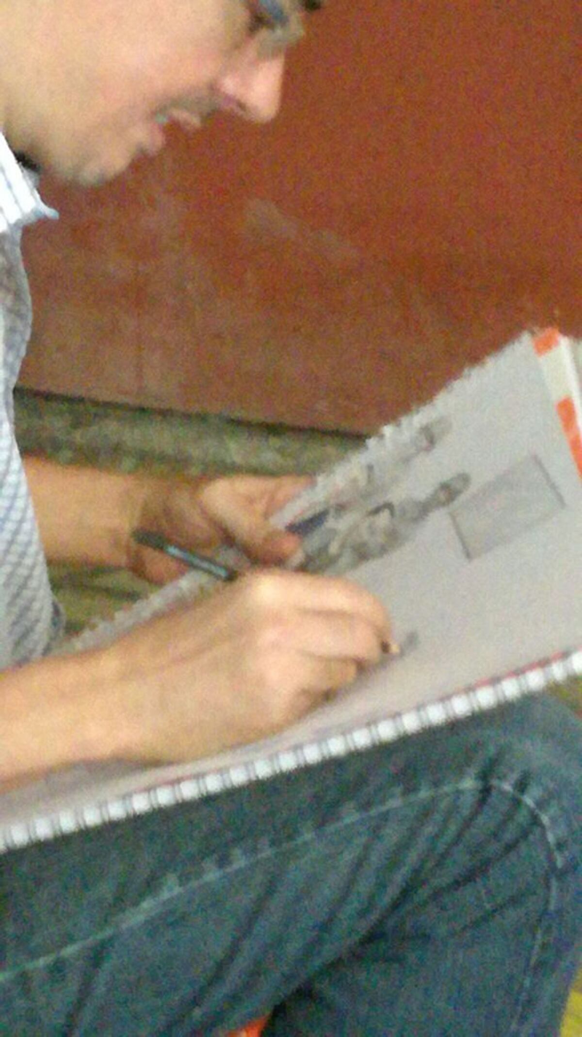 Delmiro tiene los dibujos de la audiencia de Ventura y esto fue lo que descubrió