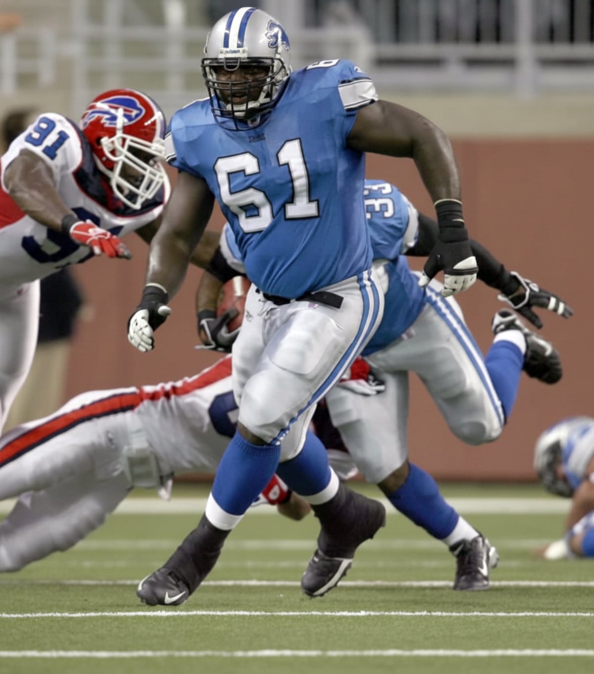 Frank Davis revela su nueva jugada tras dejar la NFL