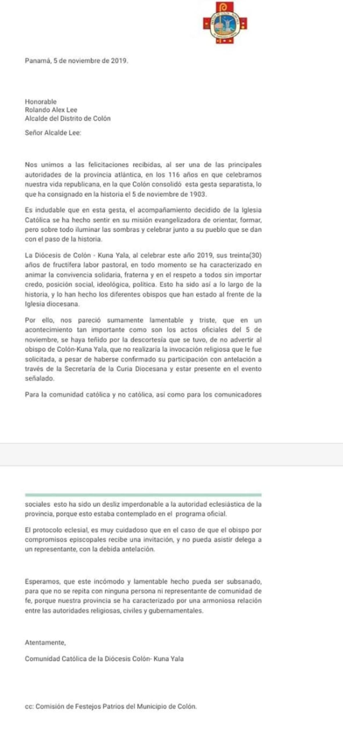 Iglesia católica reclama a alcalde de Colón por desaire al reemplazar al obispo por un pastor en actos patrios