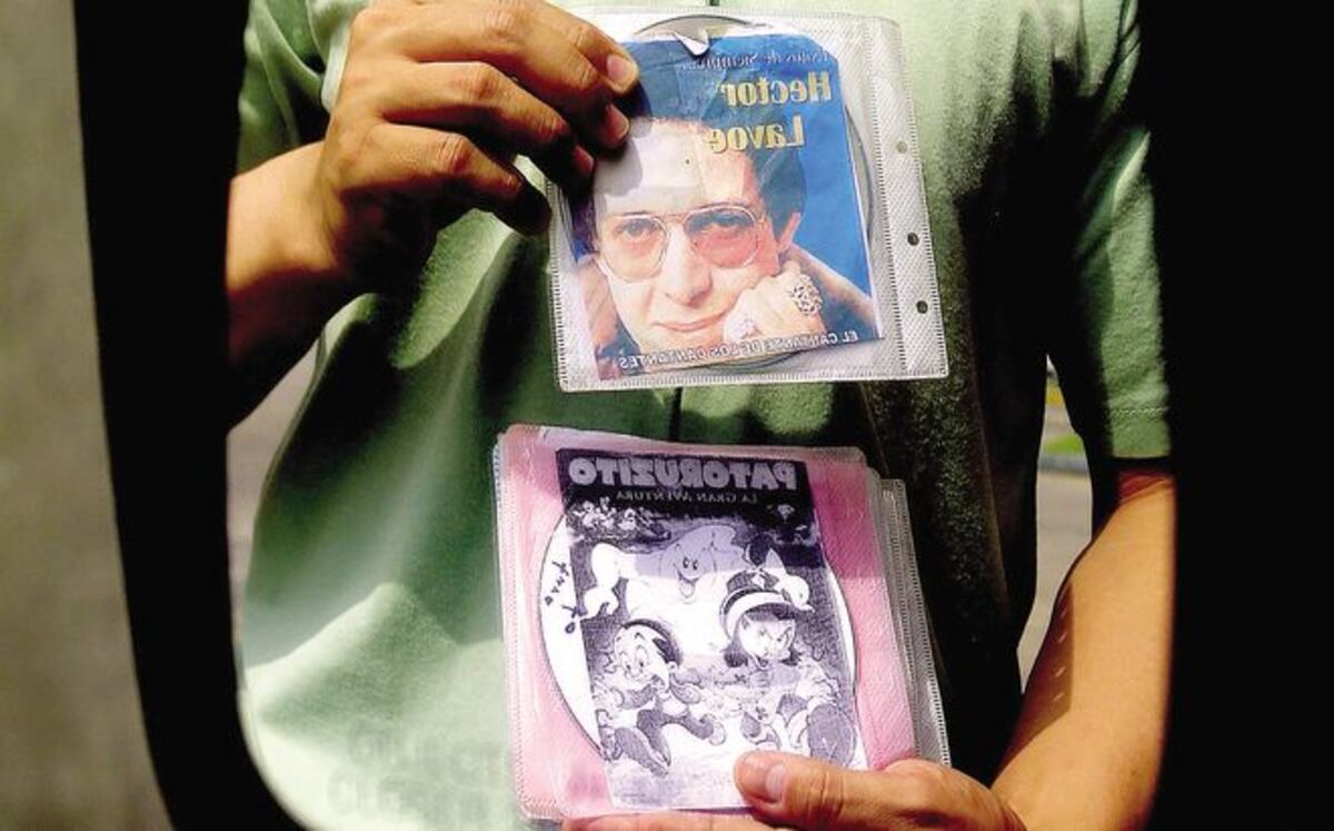 Fiscalías tienen orden de ir por los piratas