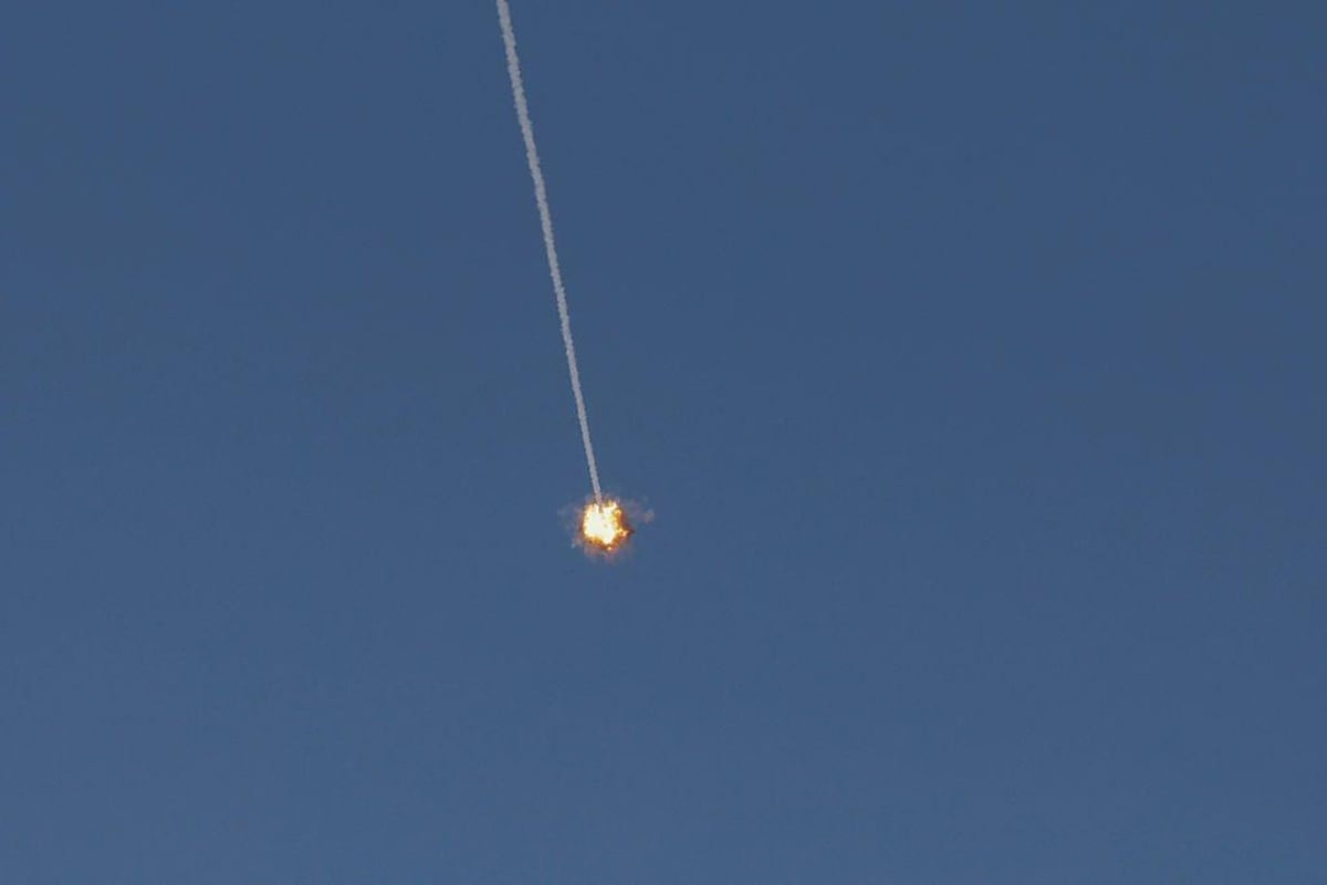 Israel e Irán vuelven al fuego y Trump intenta apagar la mecha