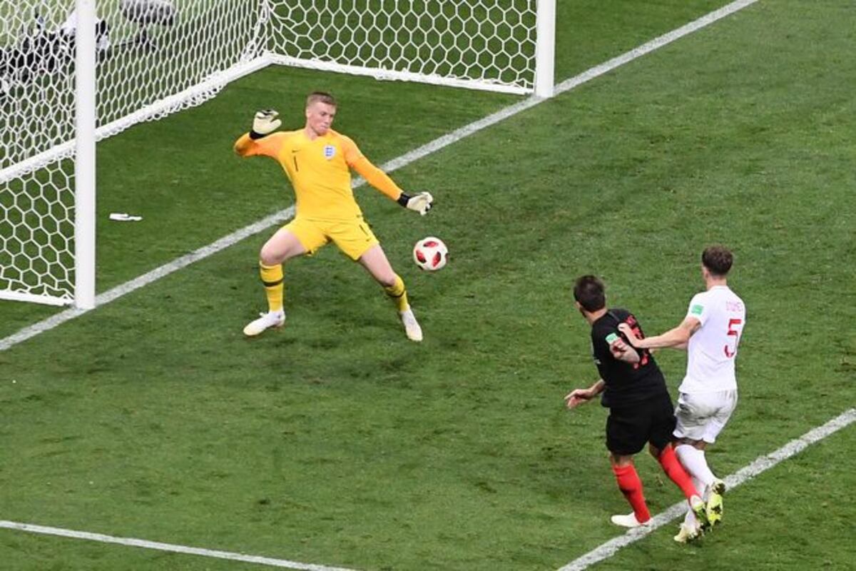 Inglaterra hizo la misma jugada que Panamá para intentar el empate ante Croacia