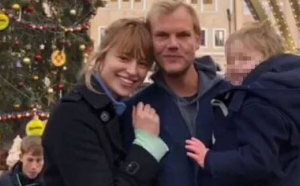 Novia de Avicii se defiende de ataques por muerte del DJ