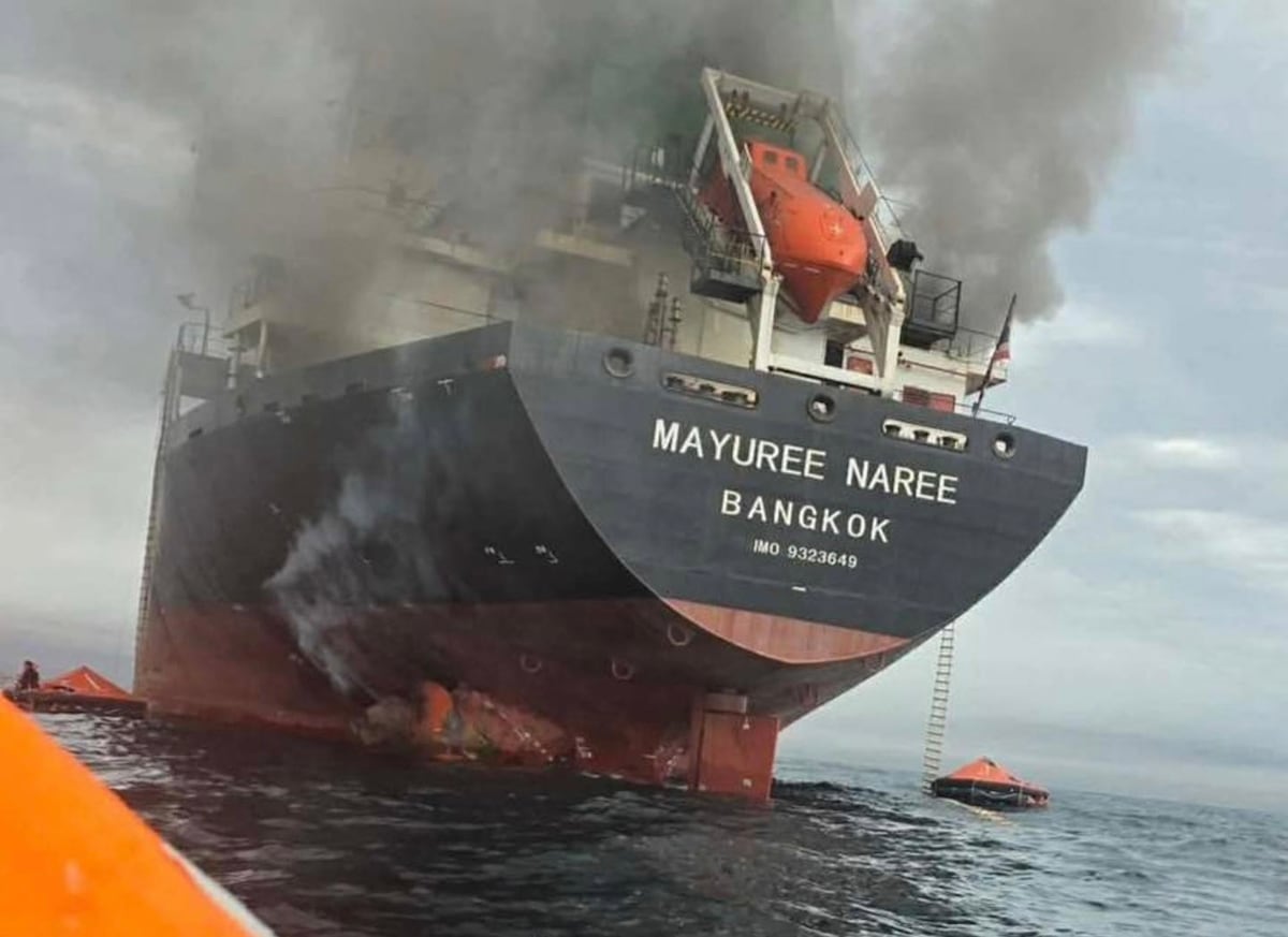 Cambio en el estrecho de Ormuz: ¿se acabará el poder del dólar en el comercio del petróleo?