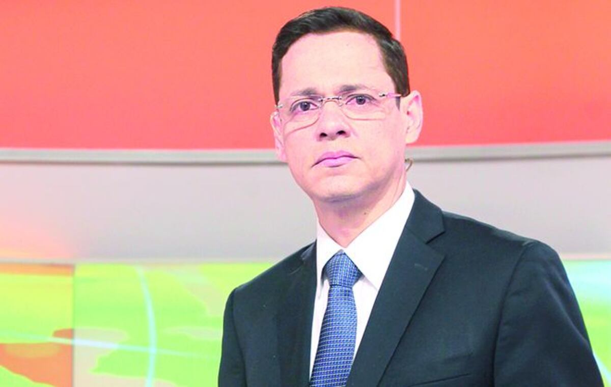 Álvaro Alvarado no piensa hablar más sobre el tema de Fernando Carrillo