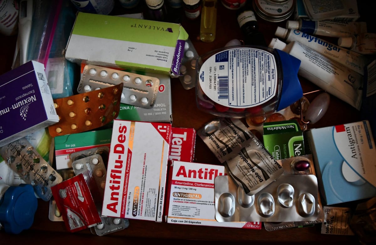 Así debes desechar medicamentos vencidos y por qué no conviene guardarlos