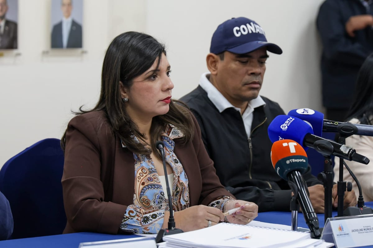 Gobierno, trabajadores y empleadores logran consenso para nuevo ajuste salarial diferenciado